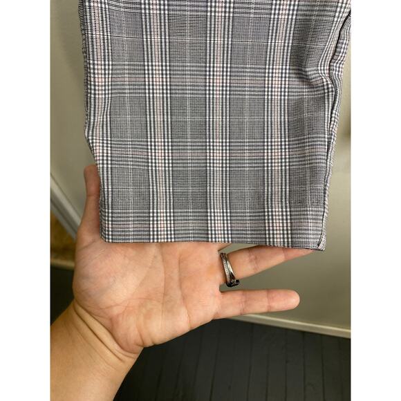 Adrienne Vittadini Pink & Gray Dress Pants - Size 12 - Picture 7 of 13
